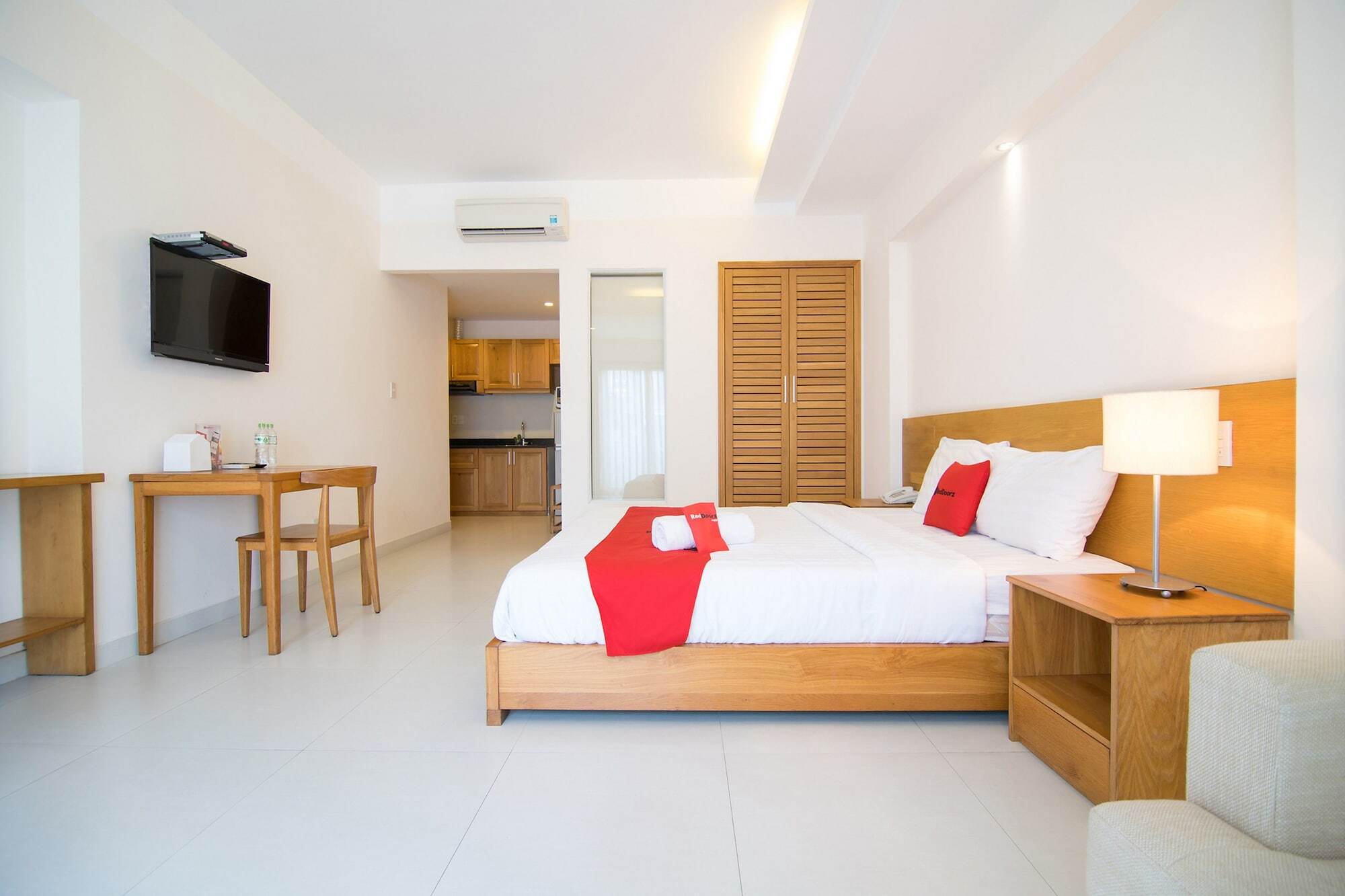 Reddoorz Plus Near Secc D7 Ciudad Ho Chi Minh  Exterior foto