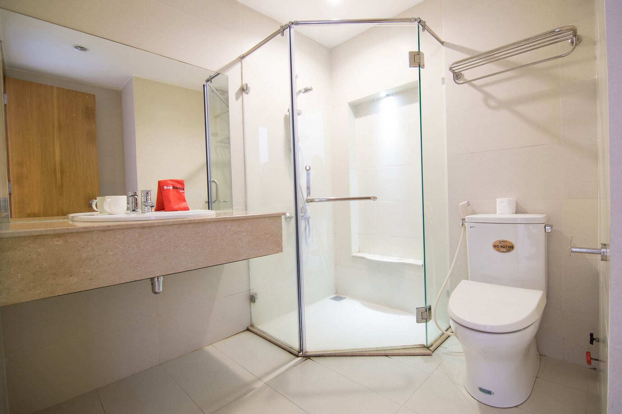 Reddoorz Plus Near Secc D7 Ciudad Ho Chi Minh  Exterior foto